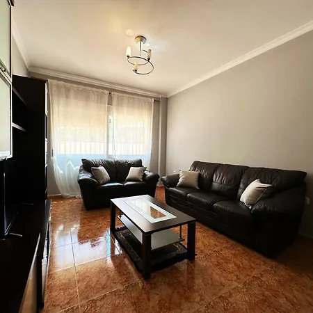 公寓 Bajbaj - 2 A 100 Metros De La Playa Del Bajondillo, A 300 Metros Del Centro De *